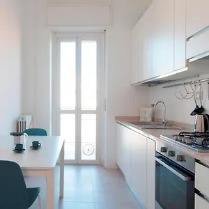Appartamento Italianway - Corsica 64, Milano
